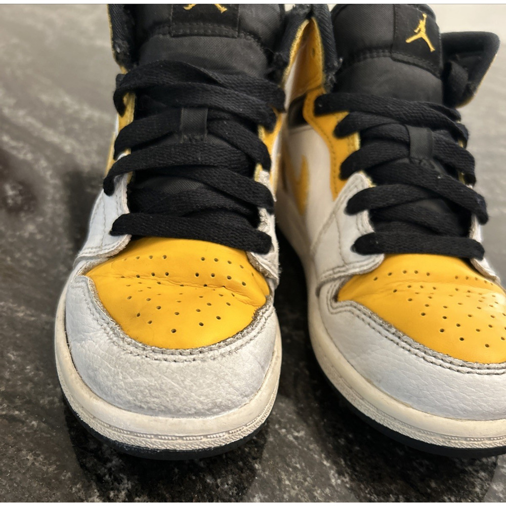 Nike AIR JORDAN 1 TODDLER Basketball Sneakers Size 13C Shoes Yellow Black White - Picture 6 of 16